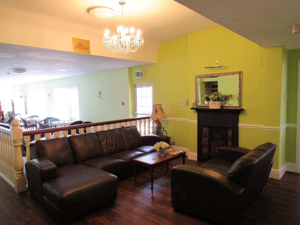לאות' The Beaumont Accommodation מראה חיצוני תמונה
