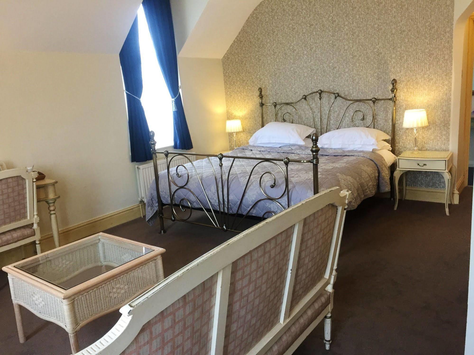 לאות' The Beaumont Accommodation מראה חיצוני תמונה