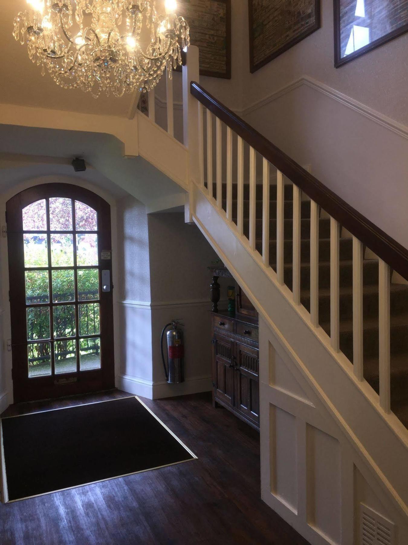 לאות' The Beaumont Accommodation מראה חיצוני תמונה